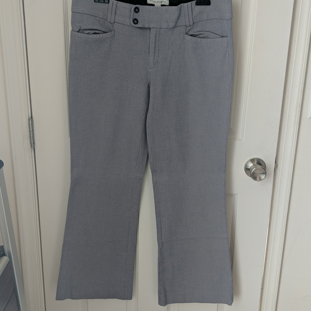 Banana Republic Sloan Fit stretch size 12
